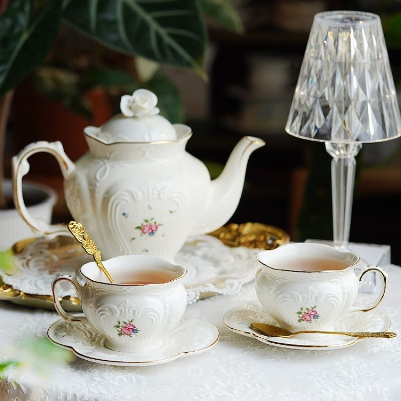 Tea Time Bliss: Indulge in the Charm of Tea Cup Sets